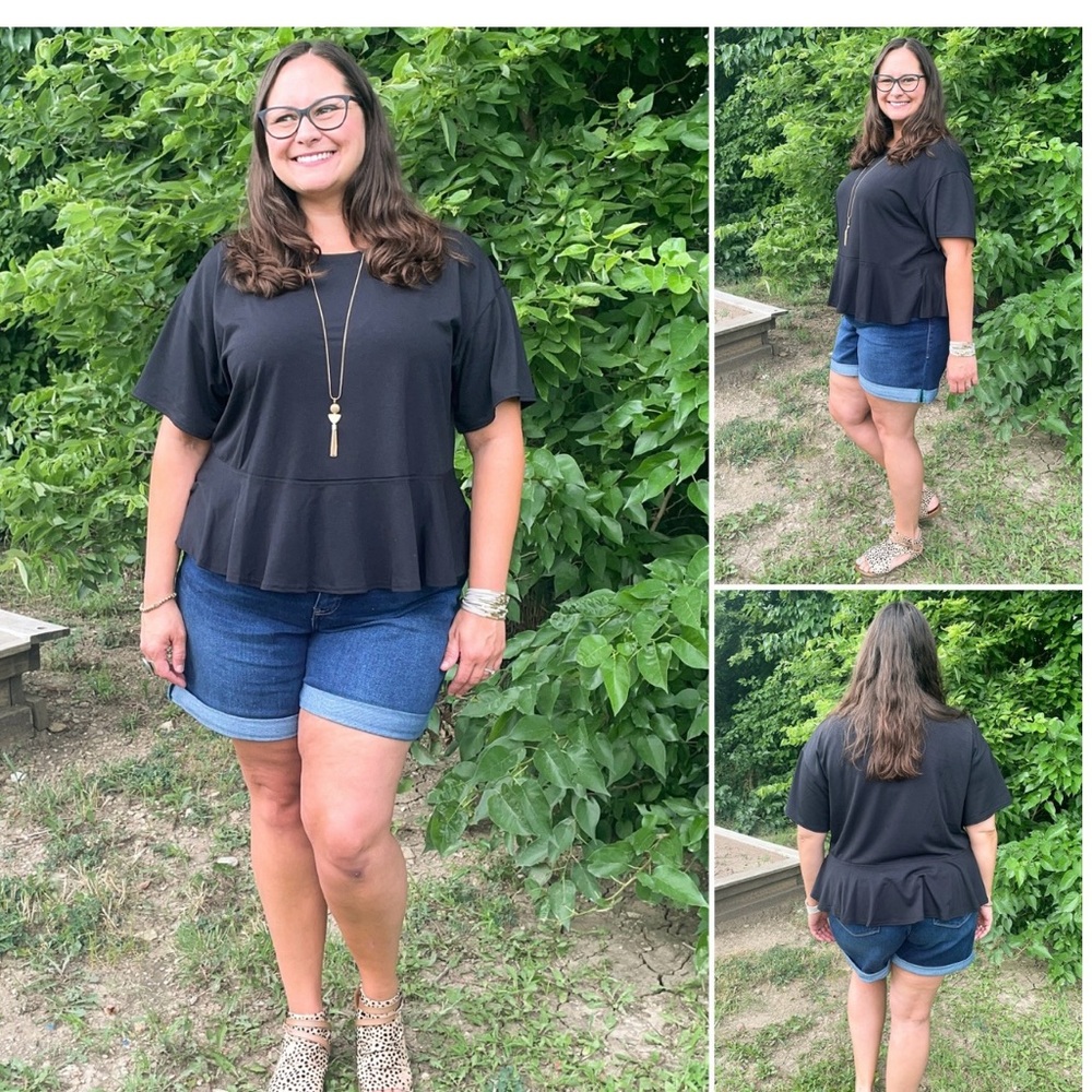 NWOT LulaRoe June Ruffle Hem Top